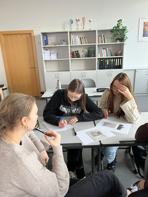 Siguldas Valsts Gimnazijas 12 Kalses Skoleni 2