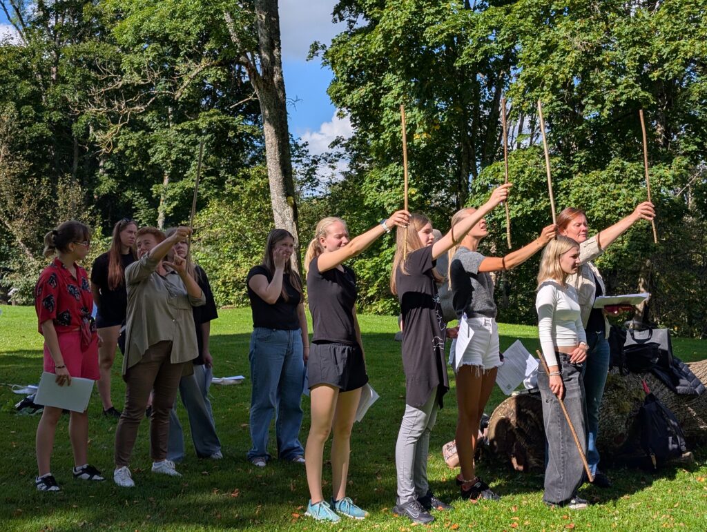 Pxl 20250905 091812411.raw 01.mp.cover