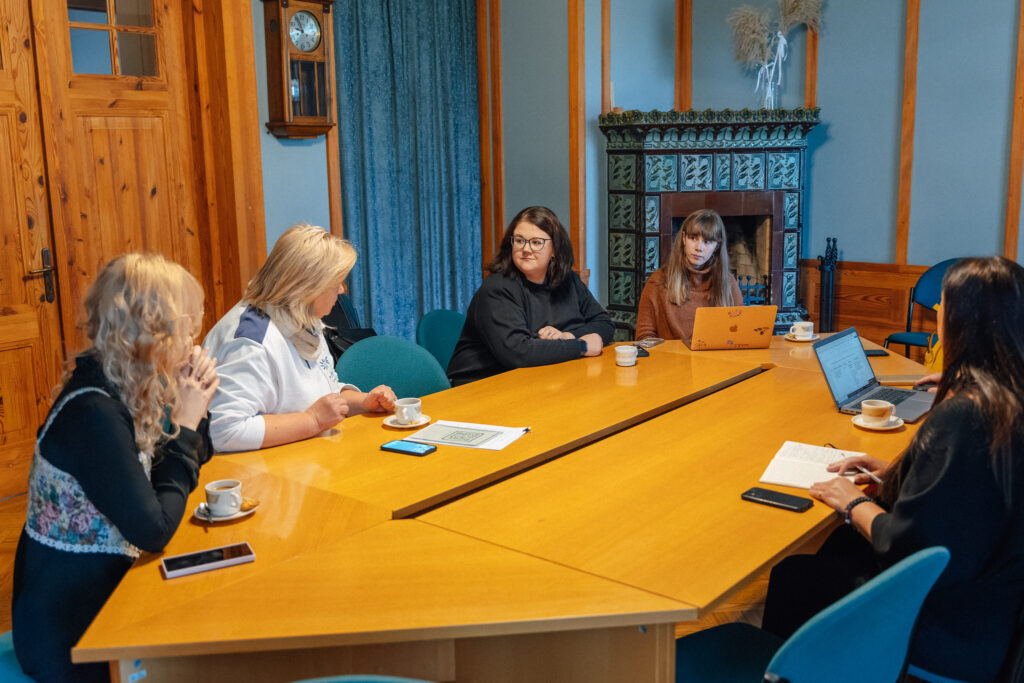 Jaunā Programma Dainu Kalnā 1